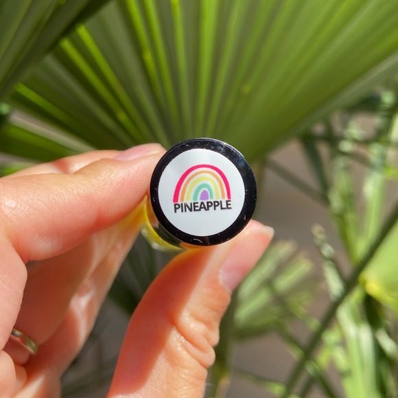 Y2K have a nice day 90’s roll on lip gloss makeup - Picture 7 of 11